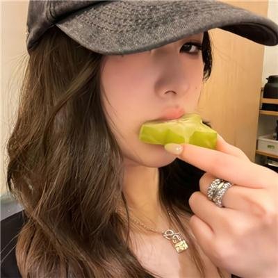 终物语封面